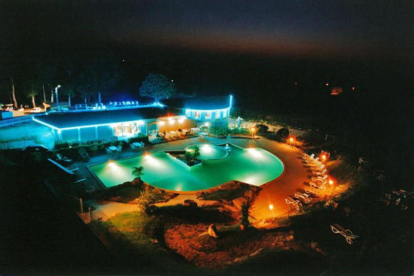 Kawan Village Camping Club Lac de Bouzey Sanchey Buitenkant foto